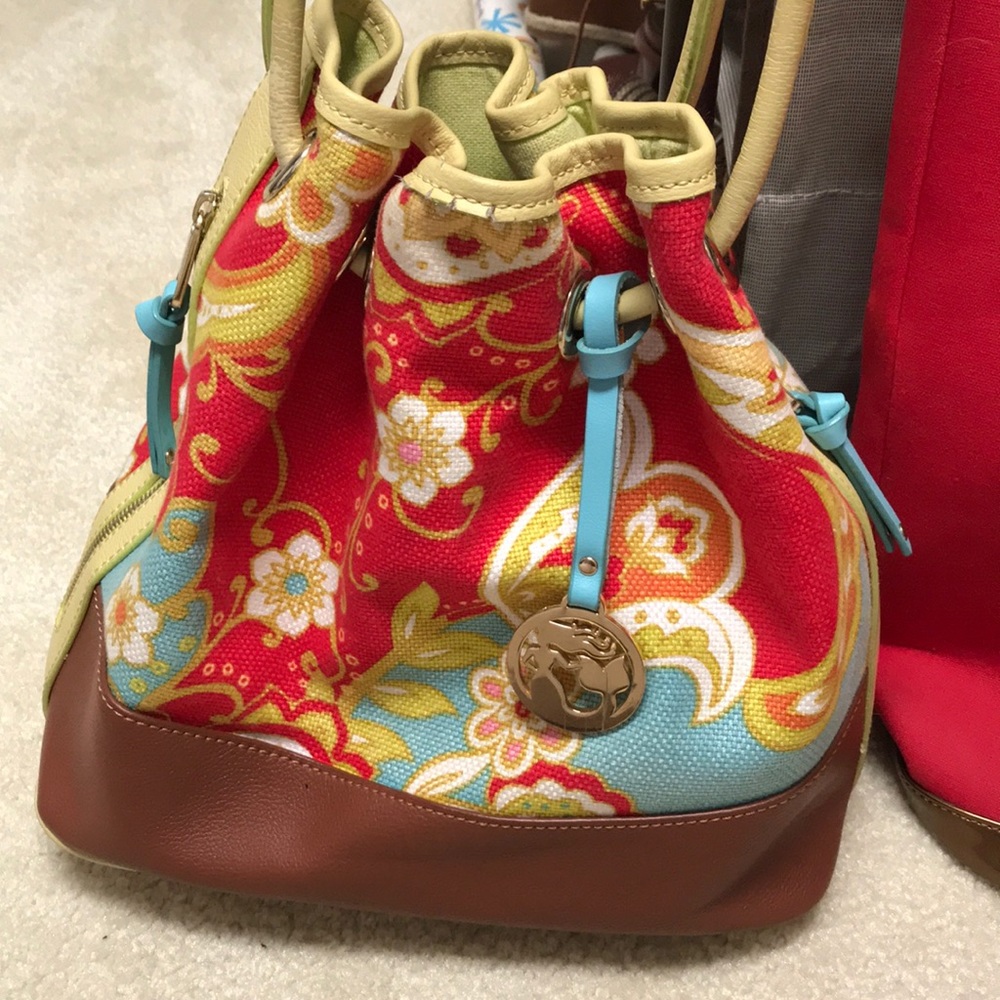 Spartina 449 Fiddler’s Cove Fan Fare Bucket Purse